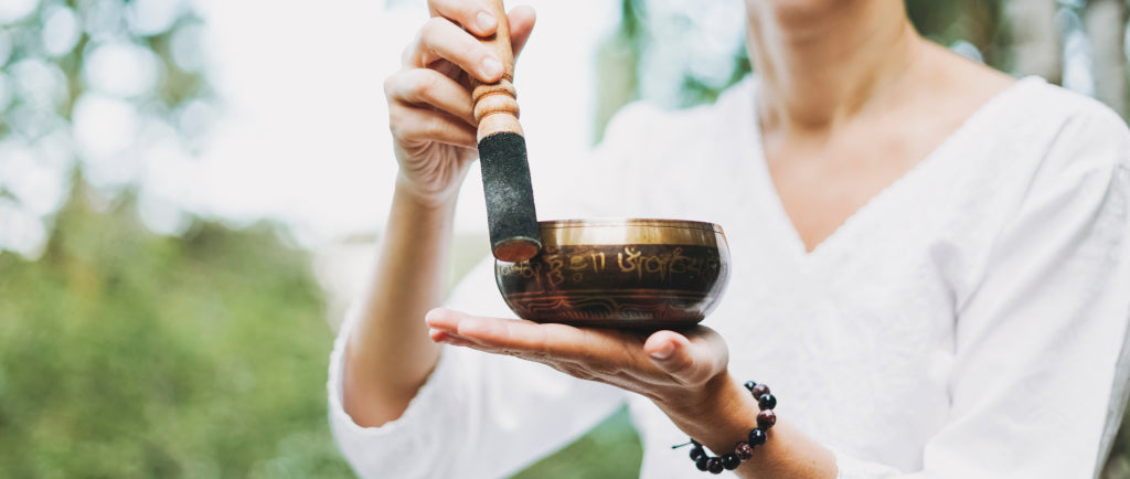 tibetan singing bowl a luxurious wedding return gift