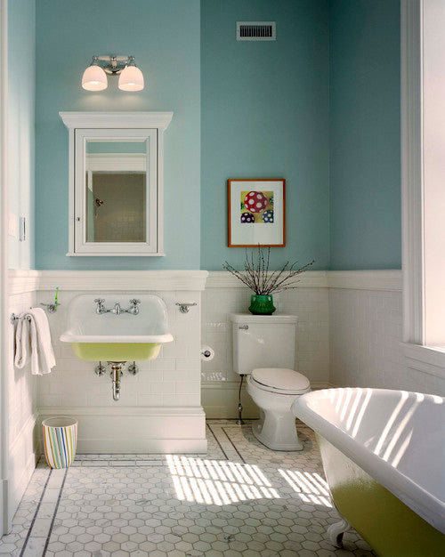  Colour Brightens a Neutral Bathroom