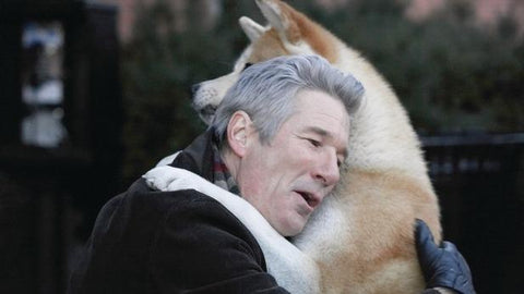 15 Famous Dog & Human Duos in Pop Culture: Hachi and Parker Wilson