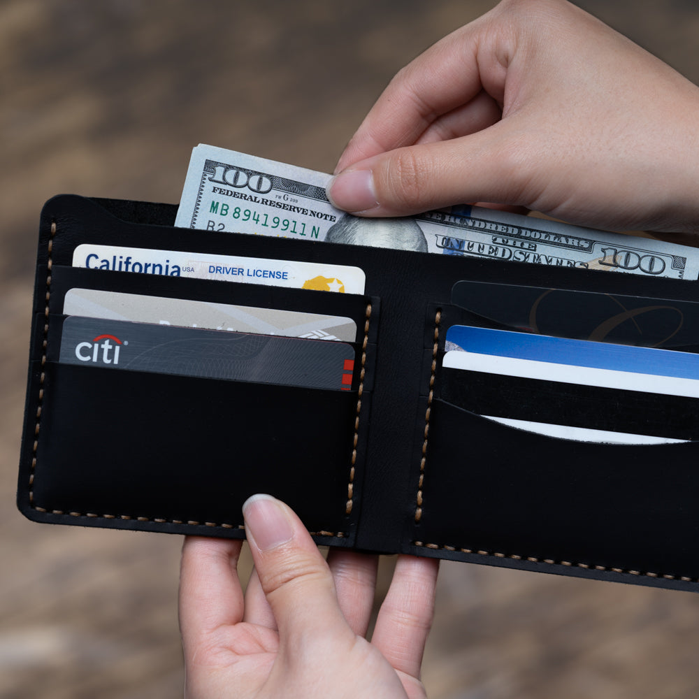 Black Bi-Fold Horizontal Wallet