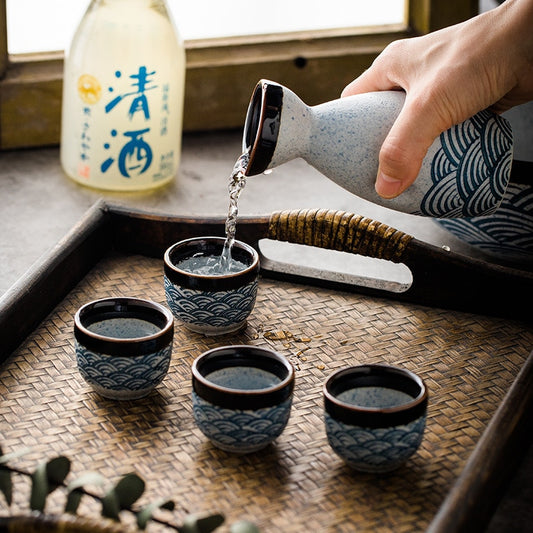 Sake Bottle and Cup Set [Koi]