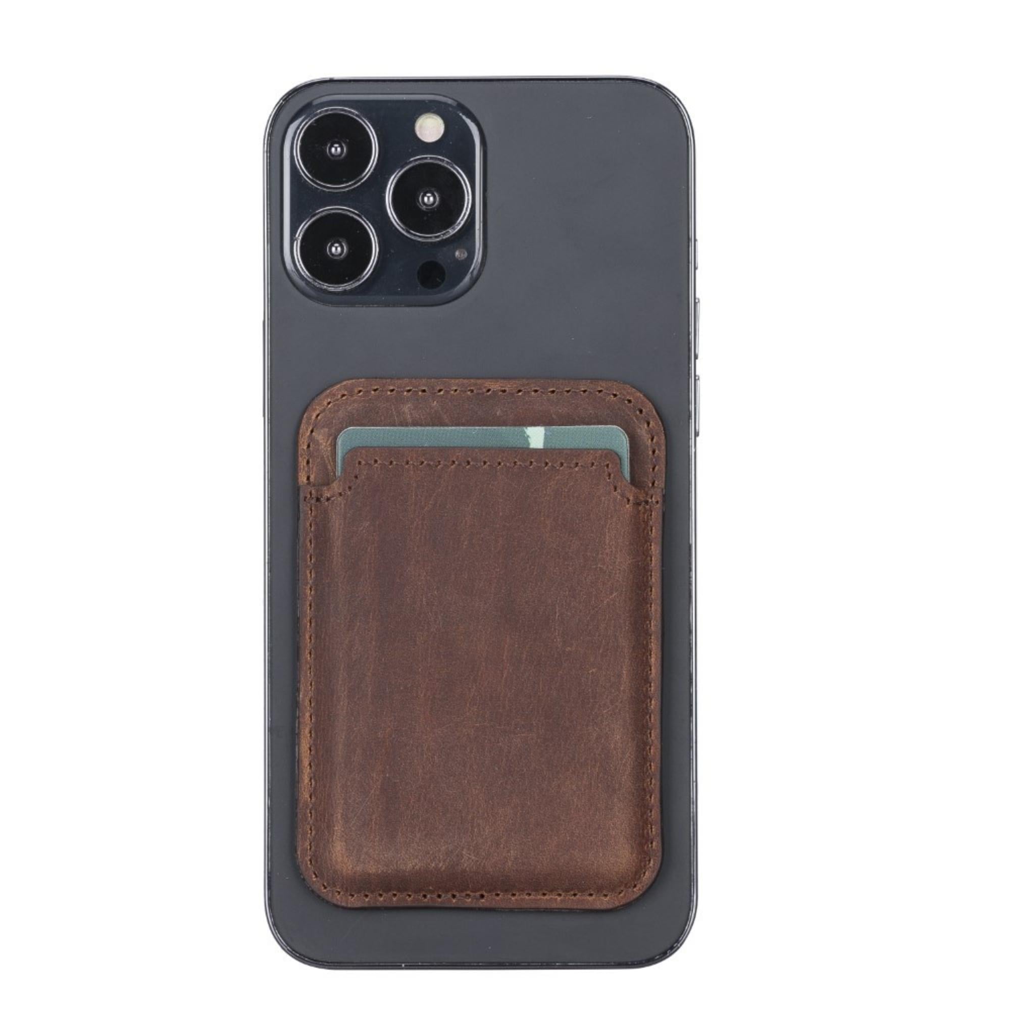 Pinedale Leather Snap-on Case for iPhone 15 with MagSafe