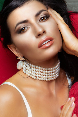 Difference Between Saltwater and Freshwater Cultured Pearls | Multi Rows Pearl Necklaces