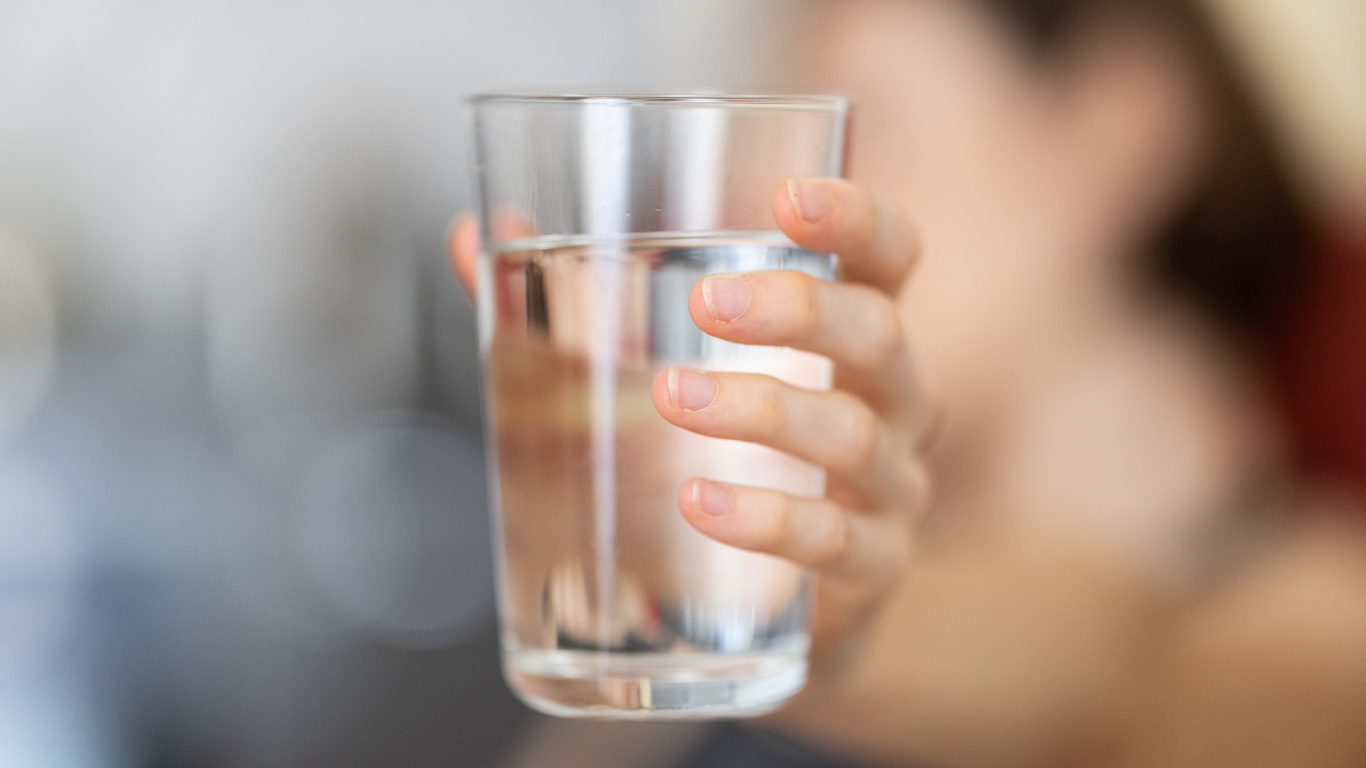 Hydrating foods and water for sunburn recovery