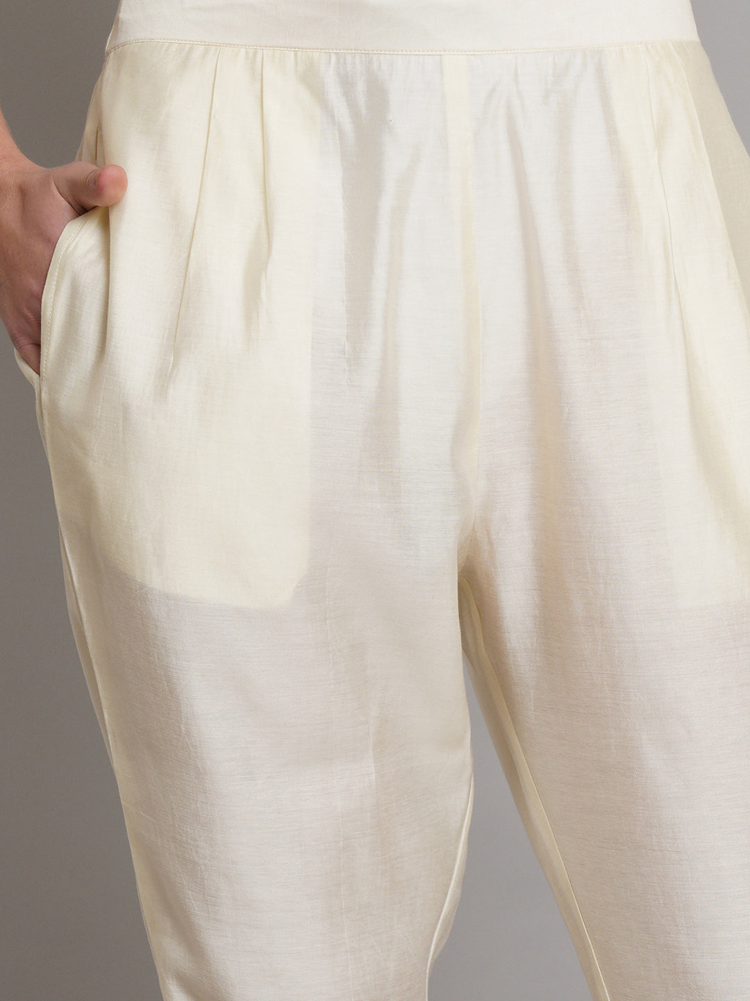 Off White Embroidered Straight Kurta With Trouser & Dupatta Set - ARH1386