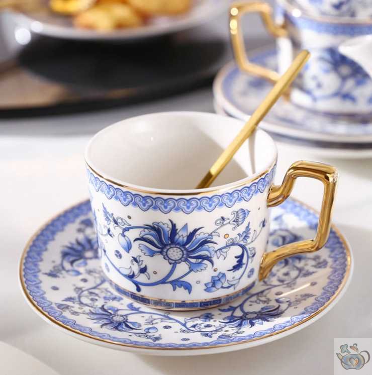 Service à thé en Porcelaine Tasses à café Bleues et Soucoupe