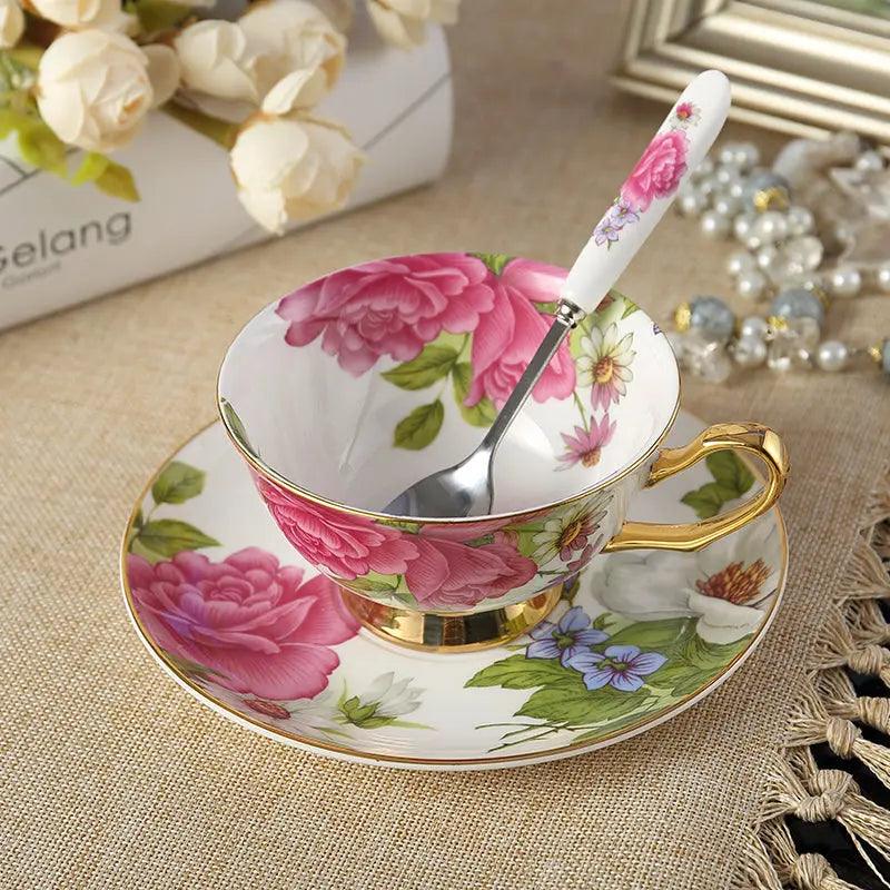 ​Tasse porcelaine florale "double profil"  |  Théières à la folie