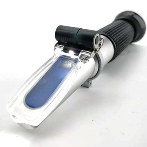 Refractometer