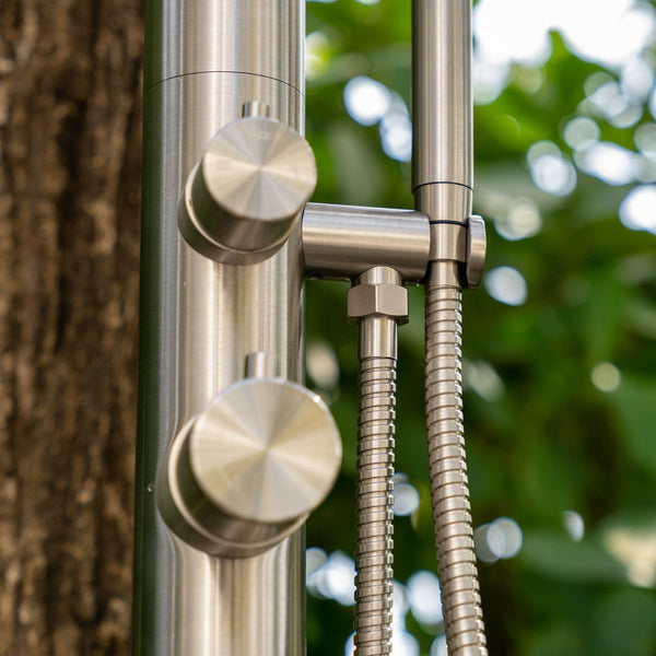 Freestanding Outdoor Showers – Watrline