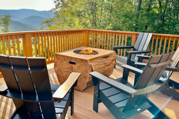 Unique gas fire pit in airbnb mountain cabin