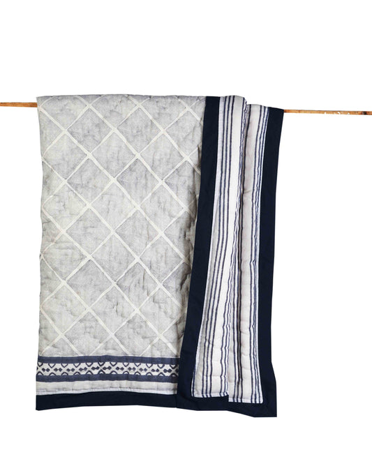 Cairo blue cotton quilt / crib blanket / throw