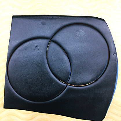 photo shows overlapped circles after cutting