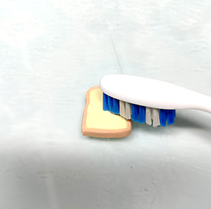 photo shows texturing with toothbrush