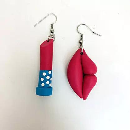 photo shows completed earrings