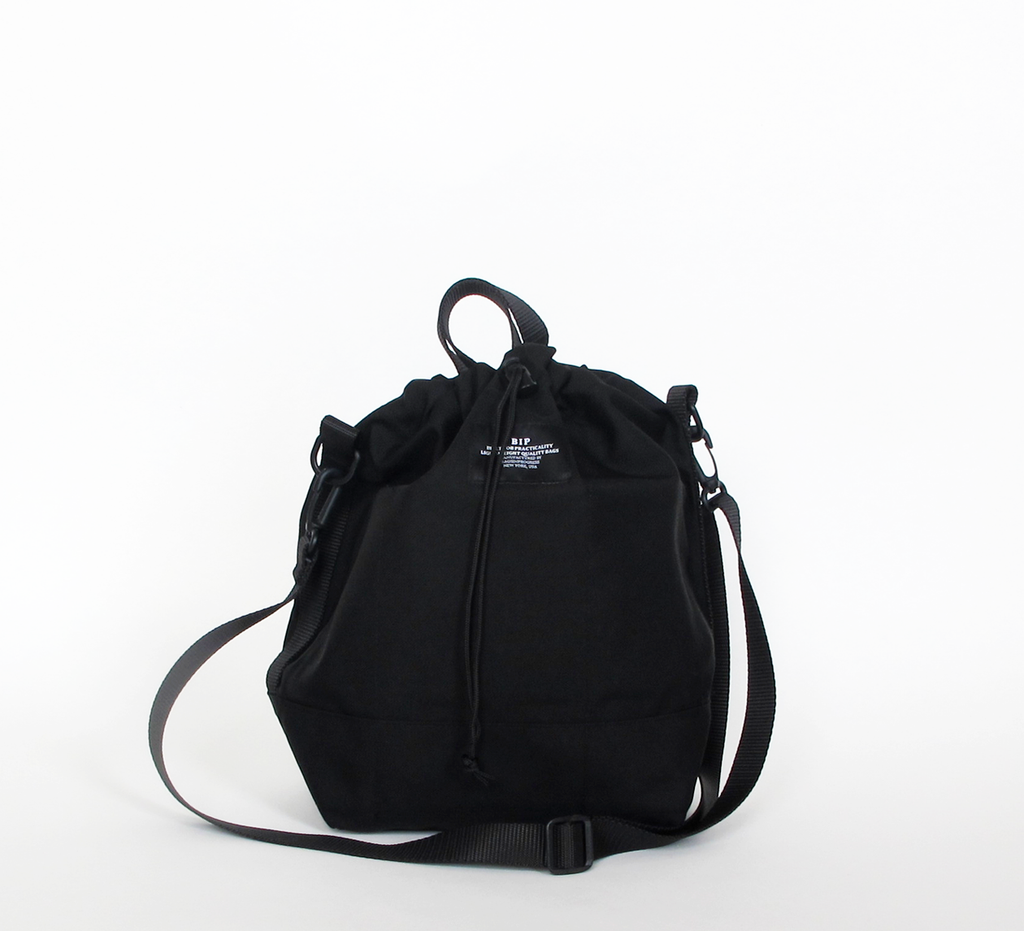 black bucket tote bag