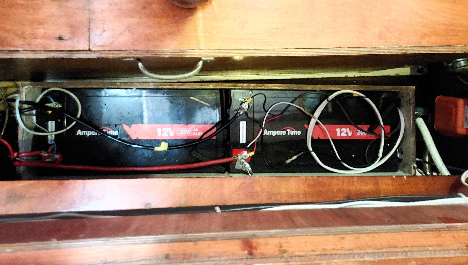 fish with LiTime LiFePO4 battery