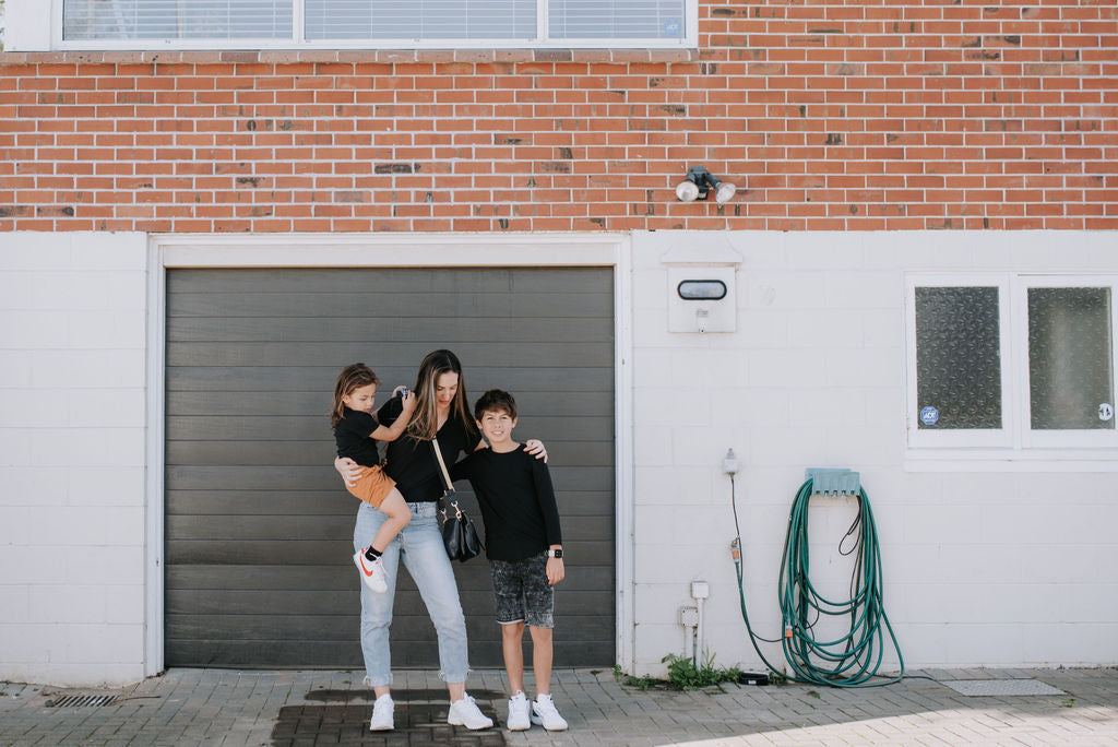 At home with Jess Blair for the Saben Mothers Day Portrait Project captured by Tash Stokes of Black Robin Photography