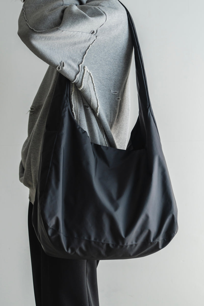 Everyday Bag CLESSTE 【返品交換不可】 www.tunic.store