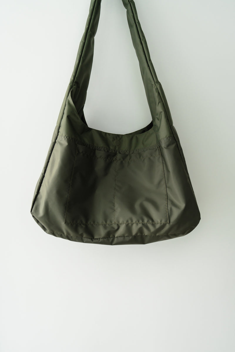 clesste everyday bag black | ito-thermie.nl