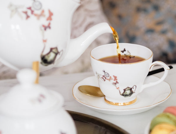 Fine bone china luxurious teacup