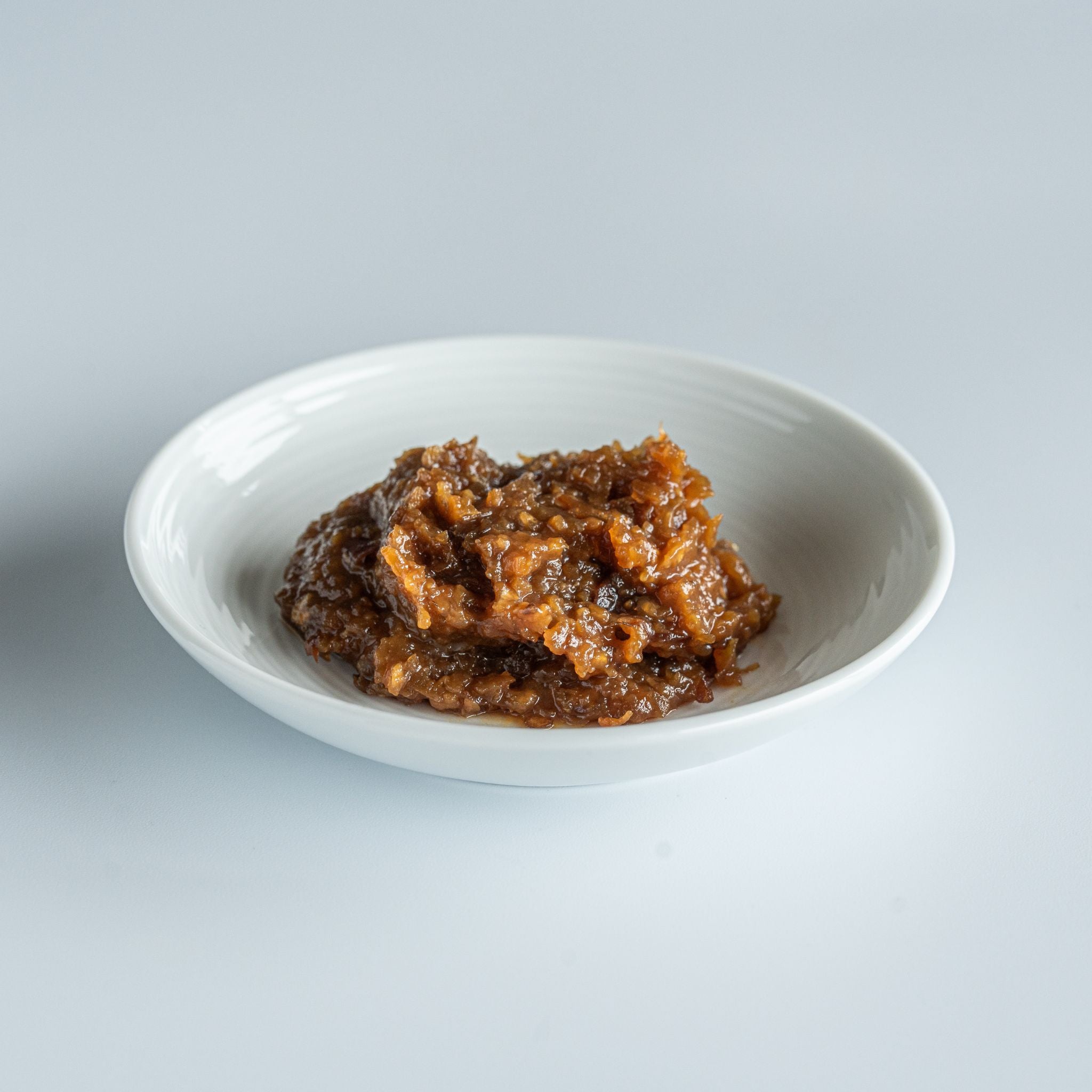 おばちゃん手づくりつまみみそをうどんやそうめんのつゆに少量加えれば、風味豊かな辛みそダレに。