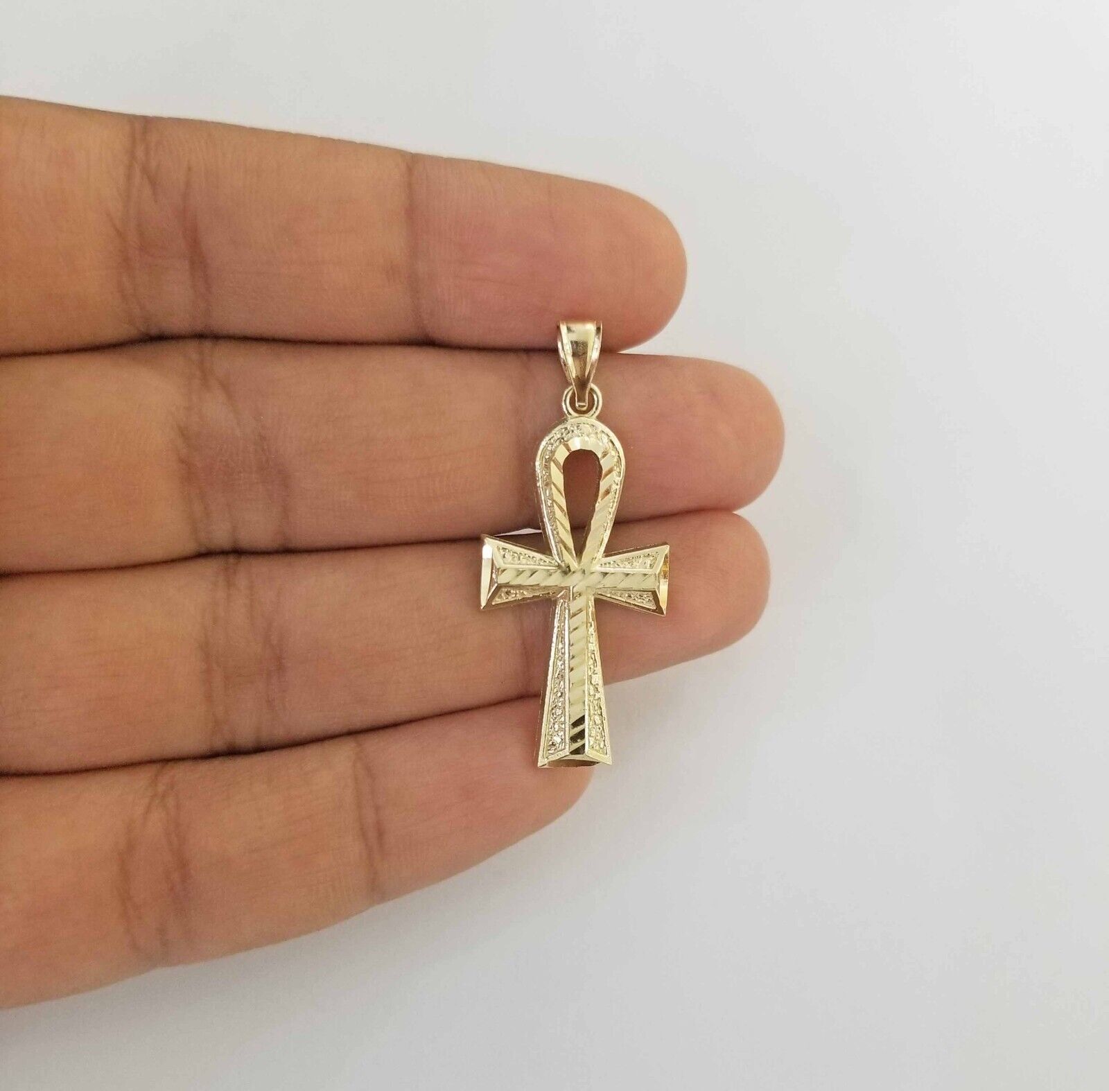 Ankh Cross Pendant in 14K Gold