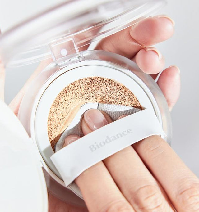 Picture of Radiant Pure Essence Cushion