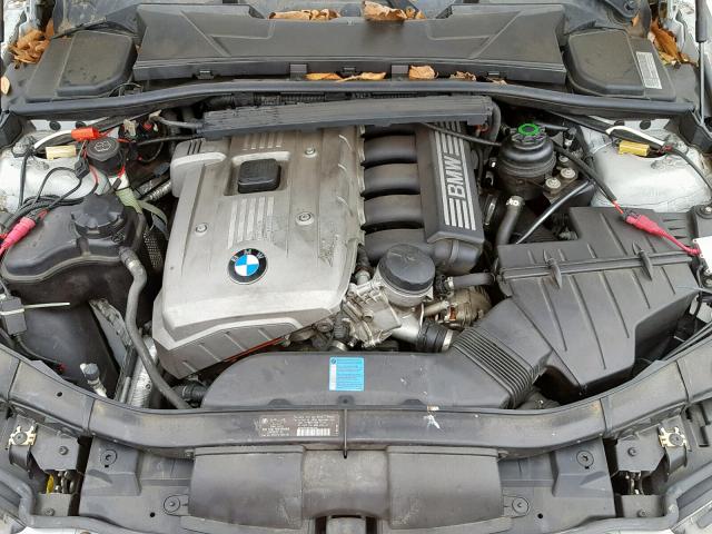 2006 bmw 325i engine cover