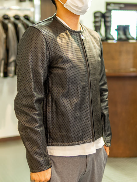 Kadoya, a specialized manufacturer of leather jackets