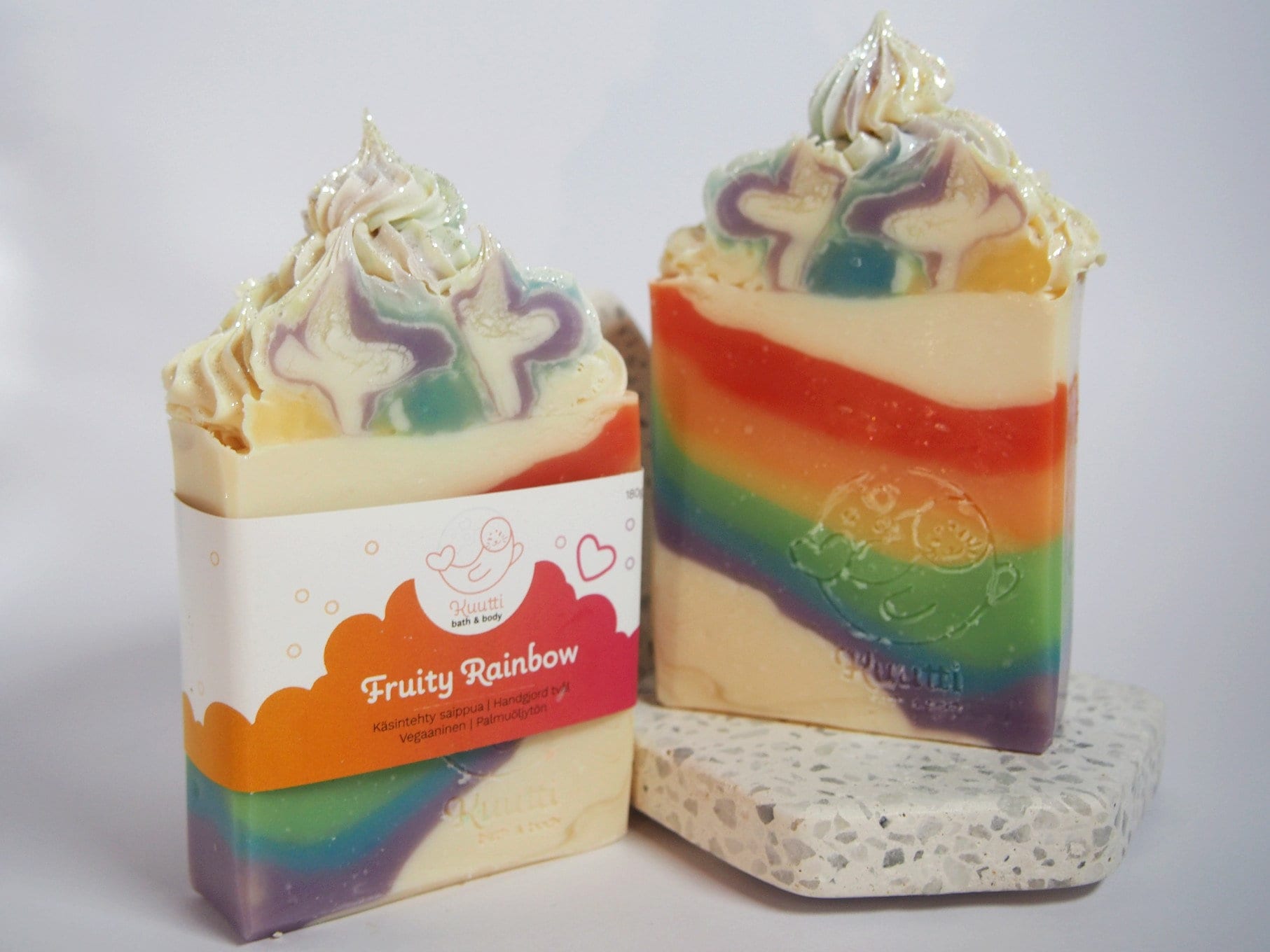 Fruity Rainbow -palasaippua – Kuutti Bath and Body