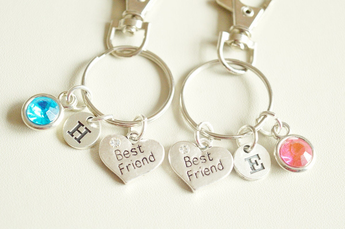 Best Friend Keychain Gifts For Women Sister Long Distance Friendship Gift  Bestie Best Friend Birthday Gifts For Women Moving Away Gift For Teen Girls  Anniversary Accessories at Amazon Women's Clothing store