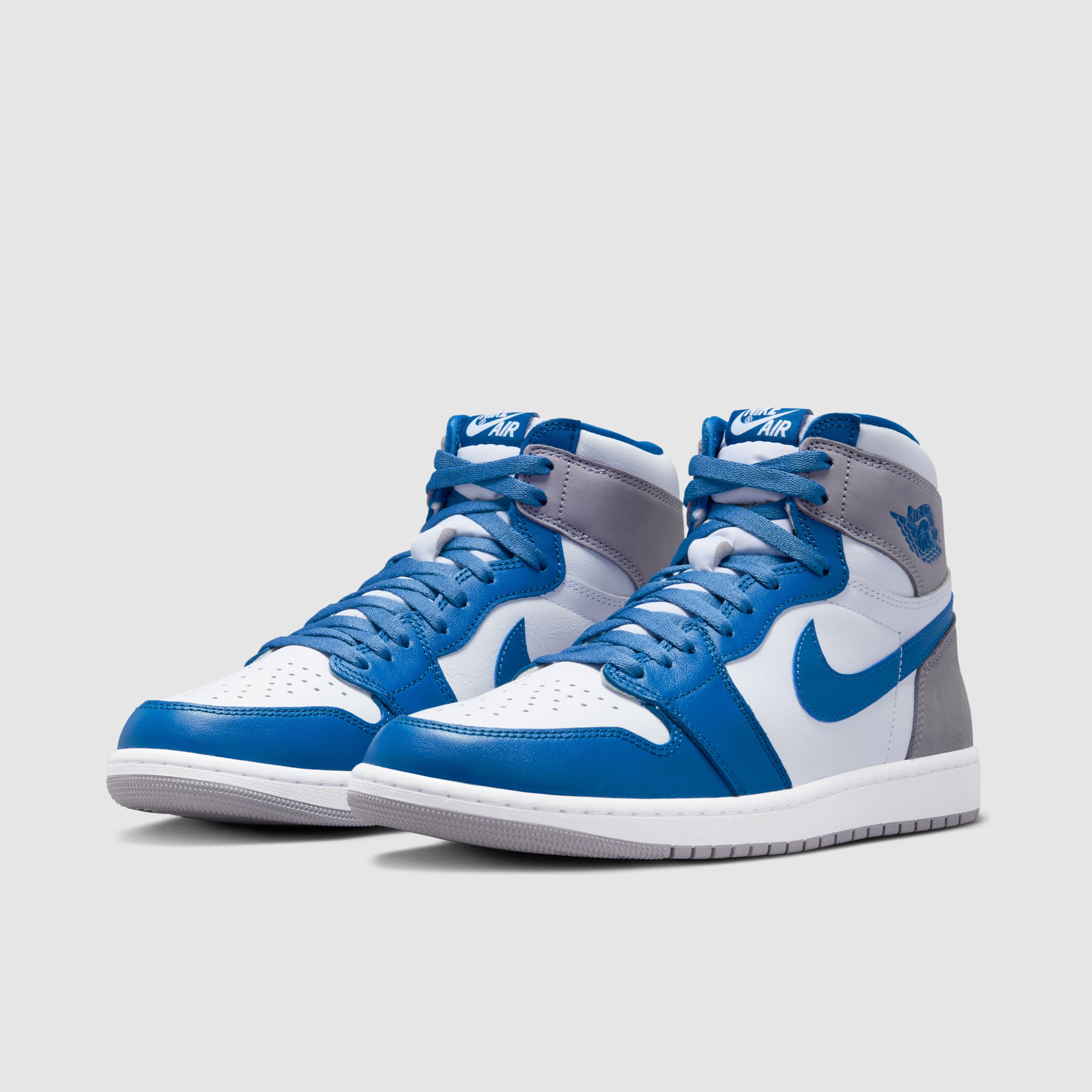 blue retro high jordans