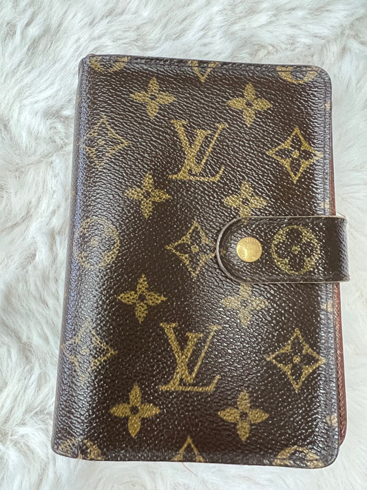 Monogram Porte Papier Zip Bifold Wallet – The Brown Bag Boutique