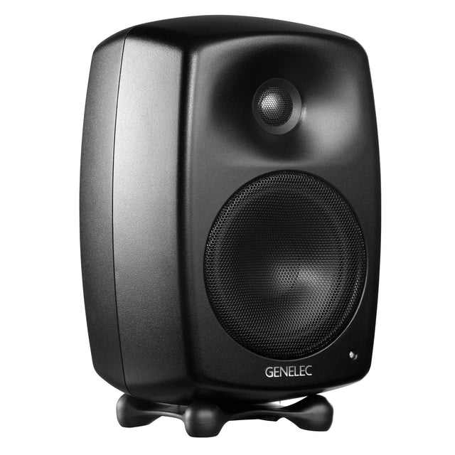 Picture of Genelec G three ja Yamaha  WXC-50