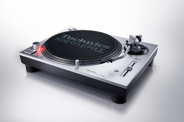 Picture of Technics SL-1200MK7 hopea levysoitin