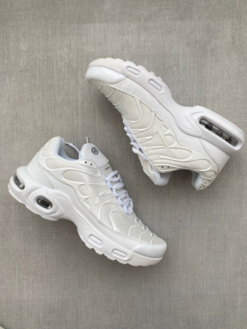 NIKE TN BLANCAS –