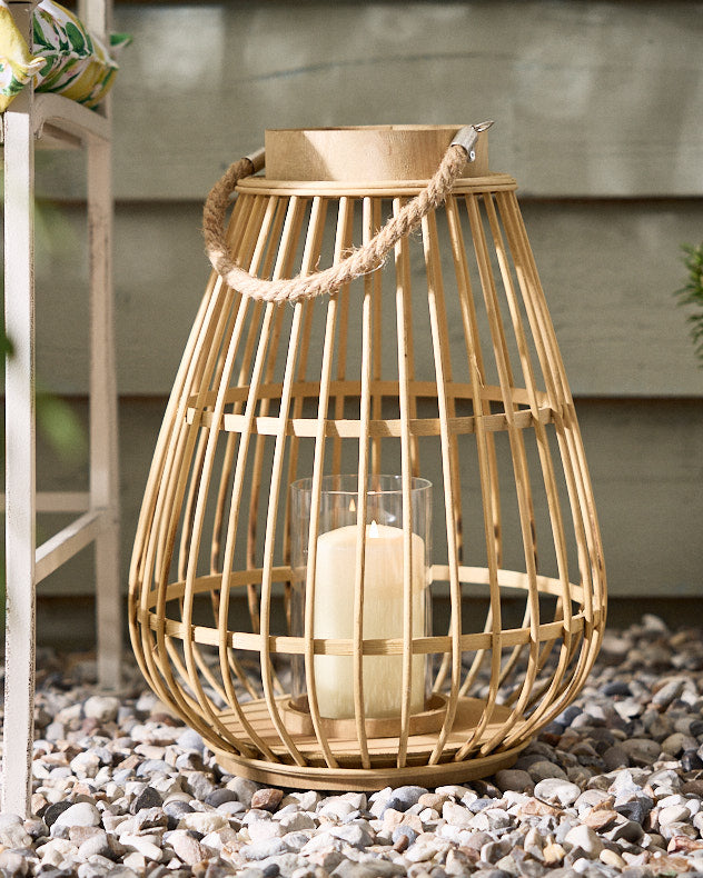 BZ36_OVAL_BAMBOO_CANDLE_LANTERN_OUTDOORS_SS24_01