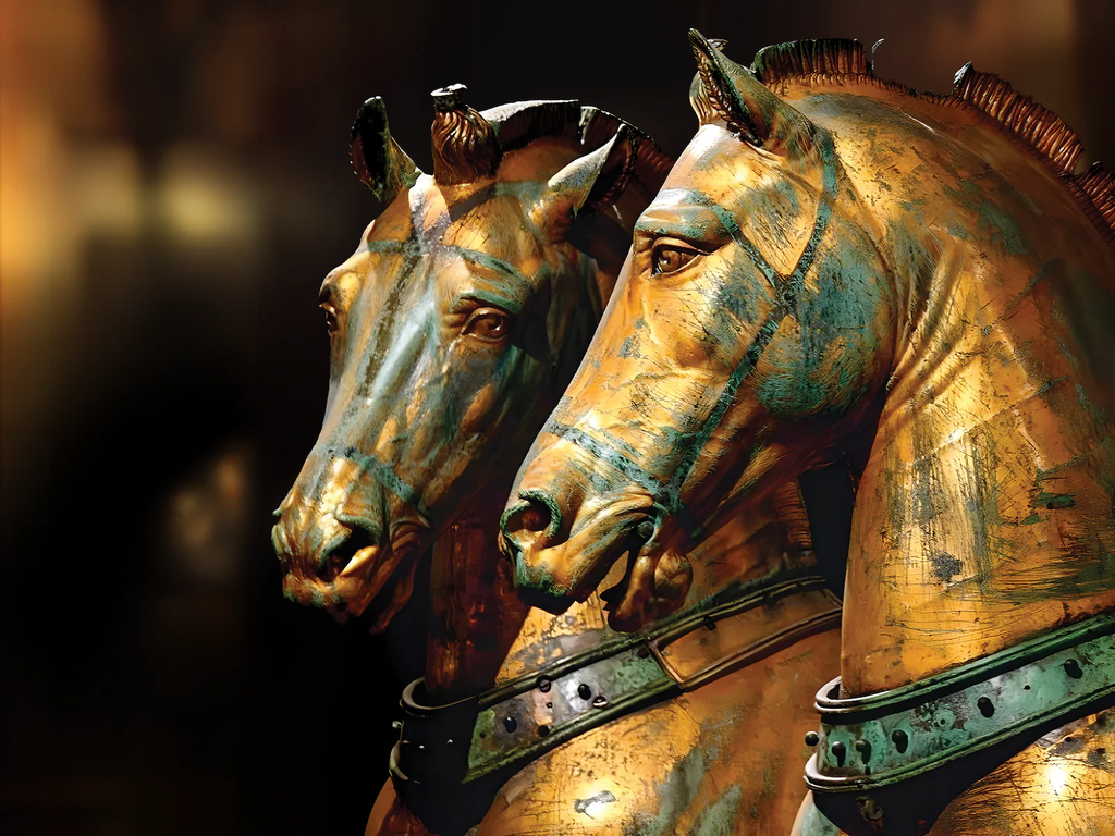 Rzeźba z brązu Konie Świętego Marka