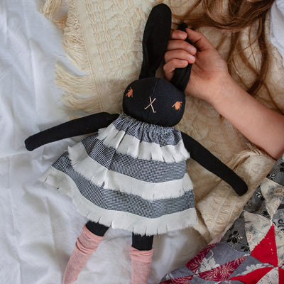 Handmade Cotton Medium Rabbit - Lynn – MamaOwl