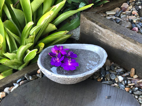 Natural stone water bowl