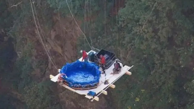 Hanging Hot Tub