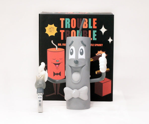Double Trouble Trouble Mono Art Toy af Dabs Myla – Sprayed Paint Art Collection