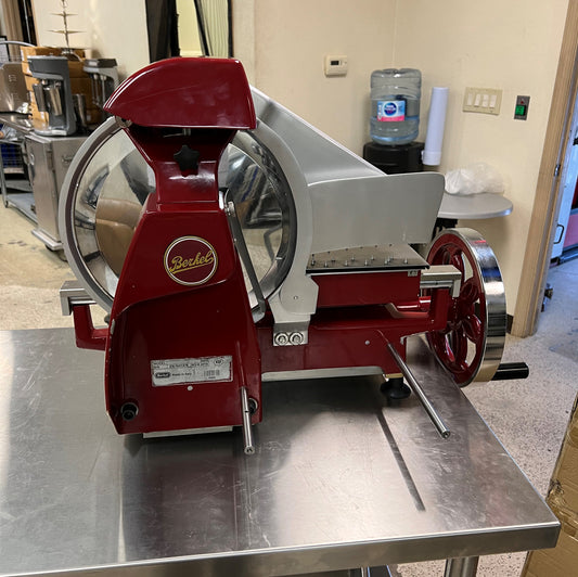 Berkel B10-SLC 10 Medium-Duty Gravity Feed Manual Meat Slicer - 1