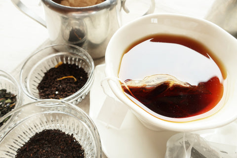 紅茶・お茶で花粉症対策できるって本当？メカニズムと飲み方を紹介｜LEMURIA