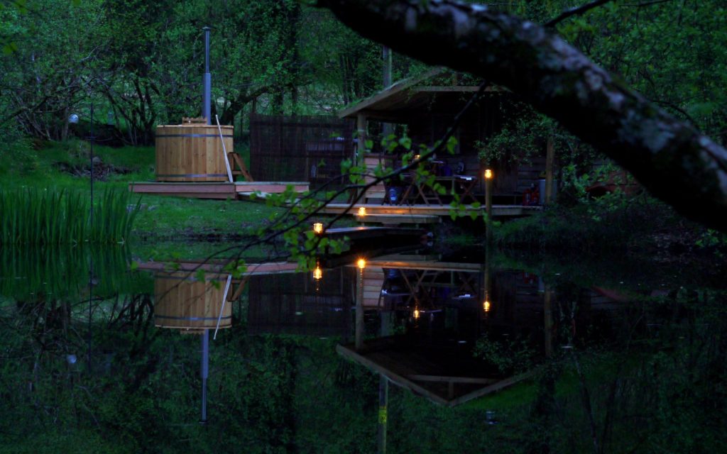 Cabin on the Lake, Powys