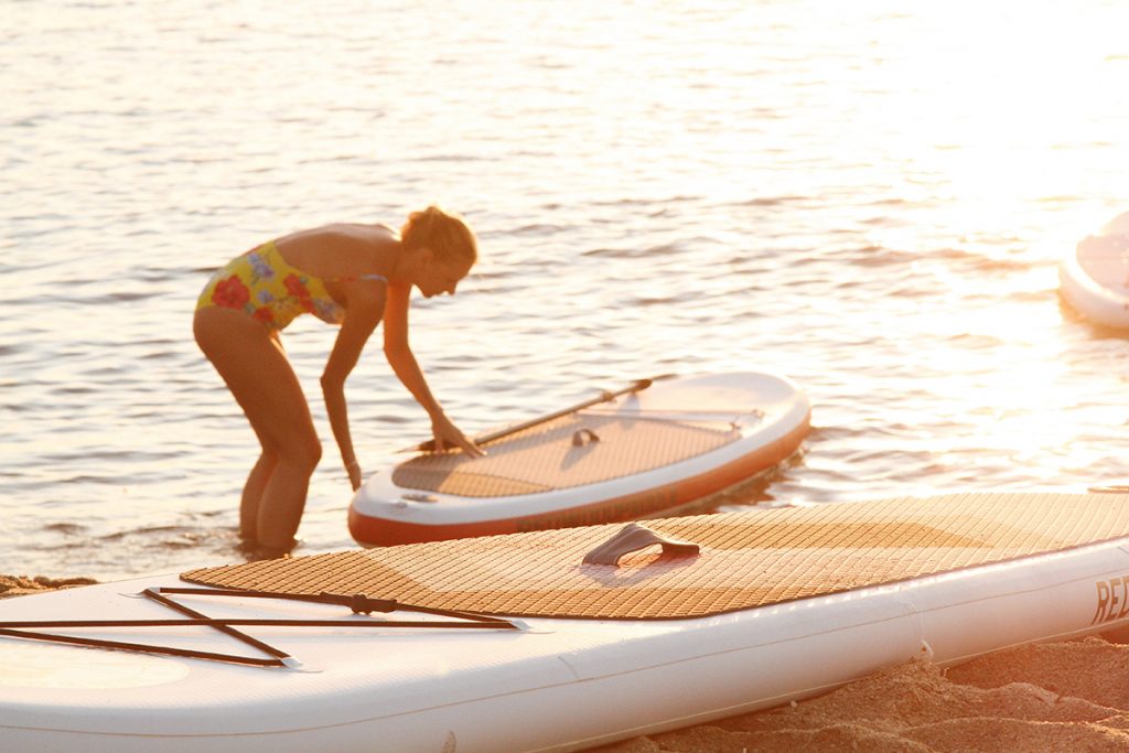 Different types of paddleboard