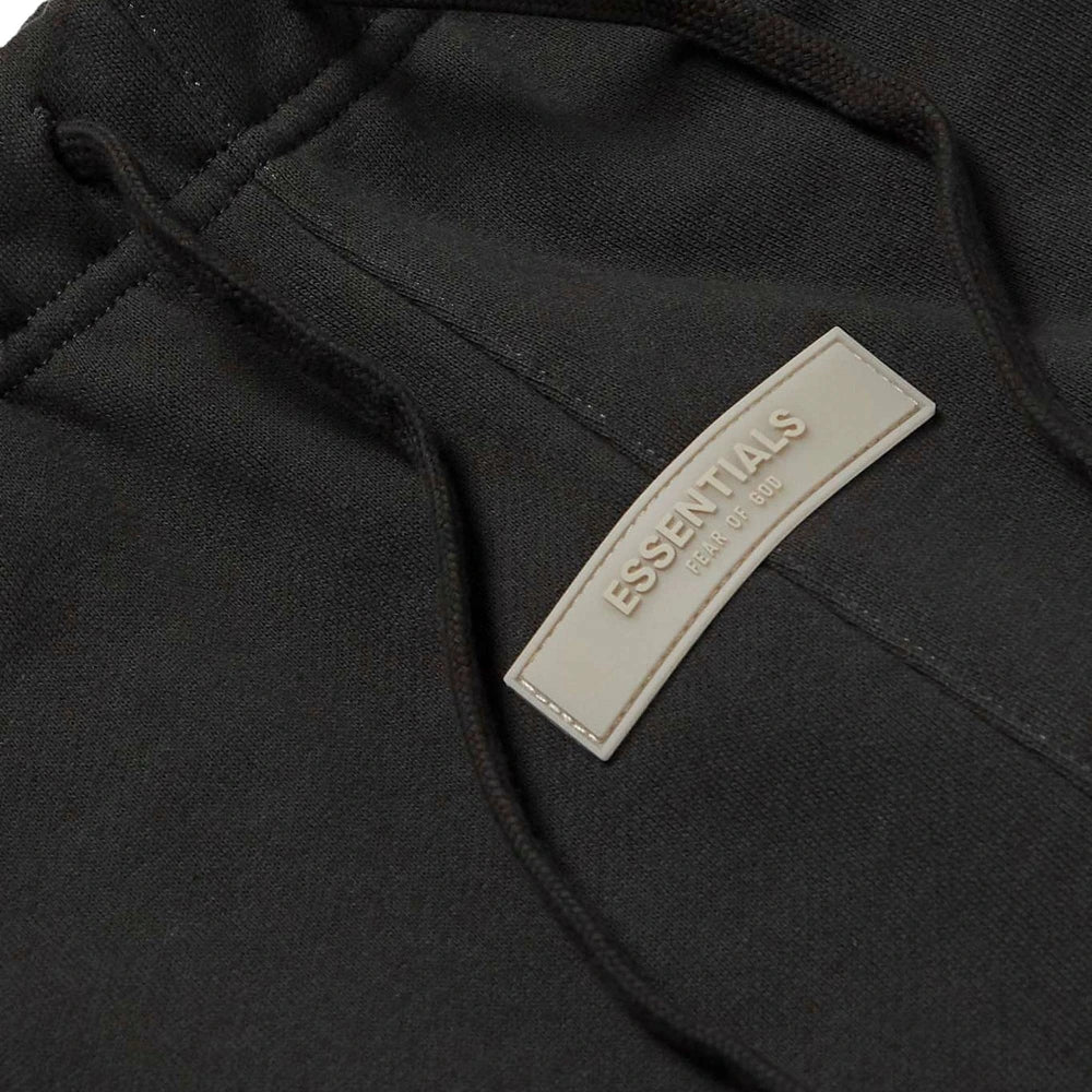 วิธีซักกางเกง Fear of God Essentials