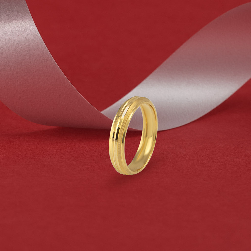 Matching Gold His Hers Polished Wedding Band Ring Set