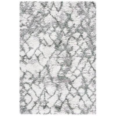 Abdulwali Abstract Shag Ivory/Green Area Rug Union Rustic Rug Size Rectangle 53 CCH6_B9VGT09