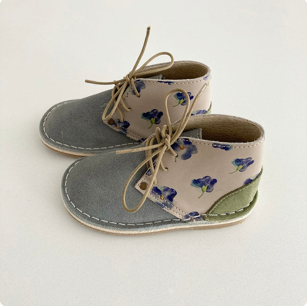 Grey/Green Flower Vellies